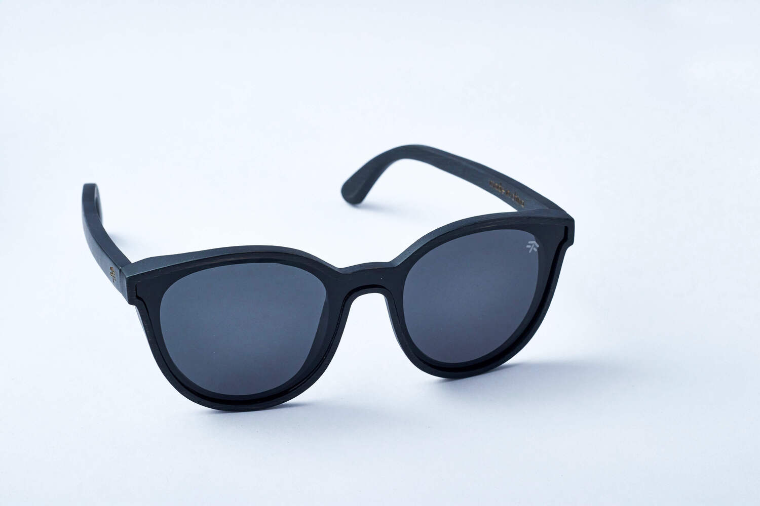 MALLORCA in black bamboo wood