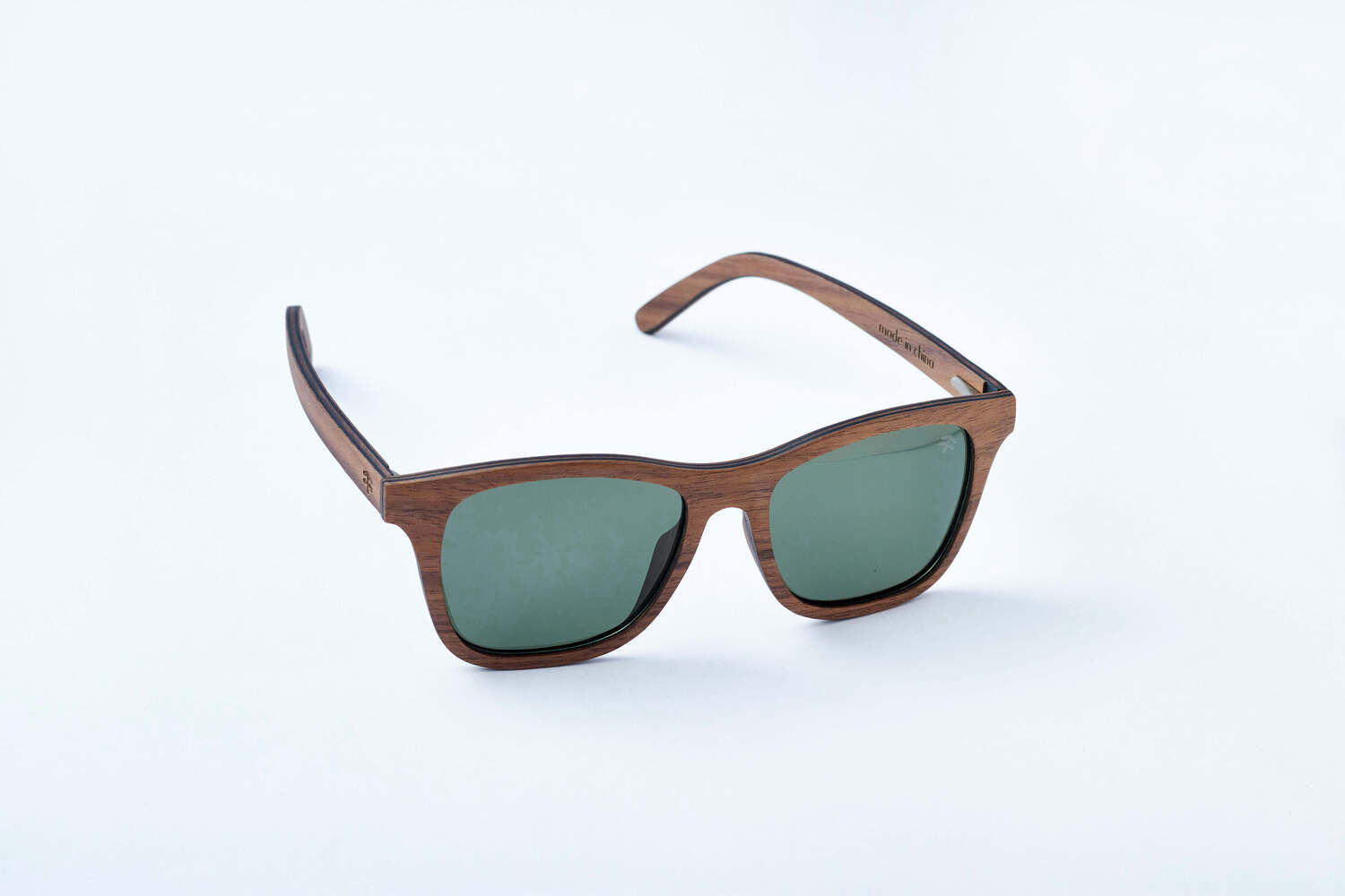 NEVERLAND in layered walnut wood